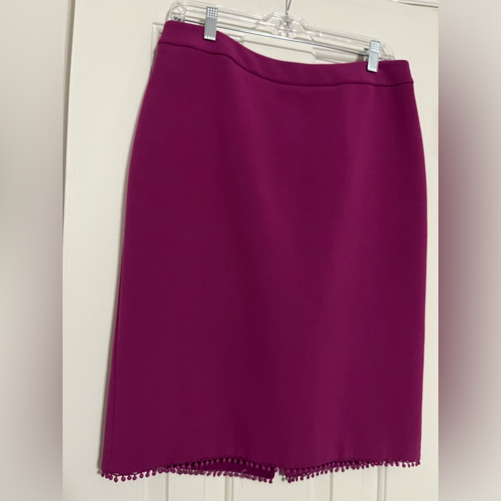 Ann Taylor pencil skirt size 8